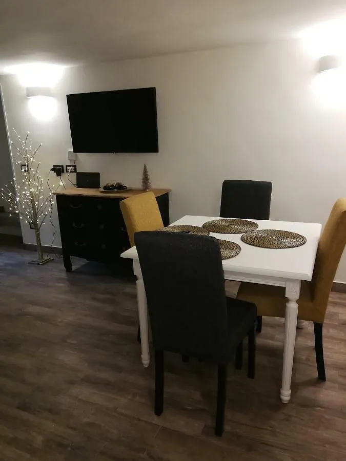 Casa Di Gio - Duomo Apartment Naples 0*,  Italy