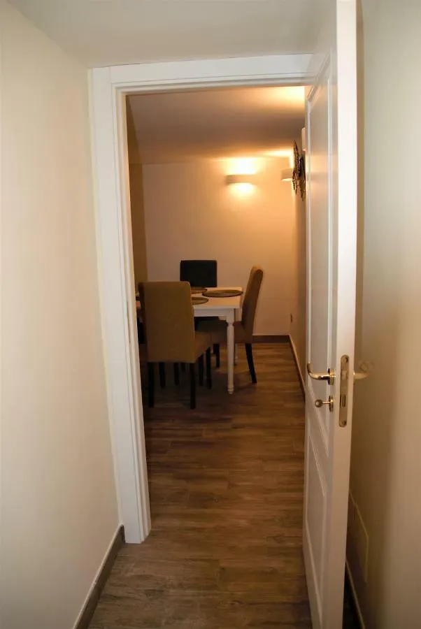 Casa Di Gio - Duomo Apartment Naples