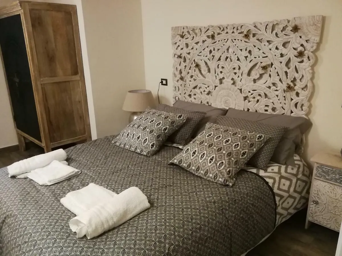 Casa Di Gio - Duomo Apartment Naples 0*,  Italy